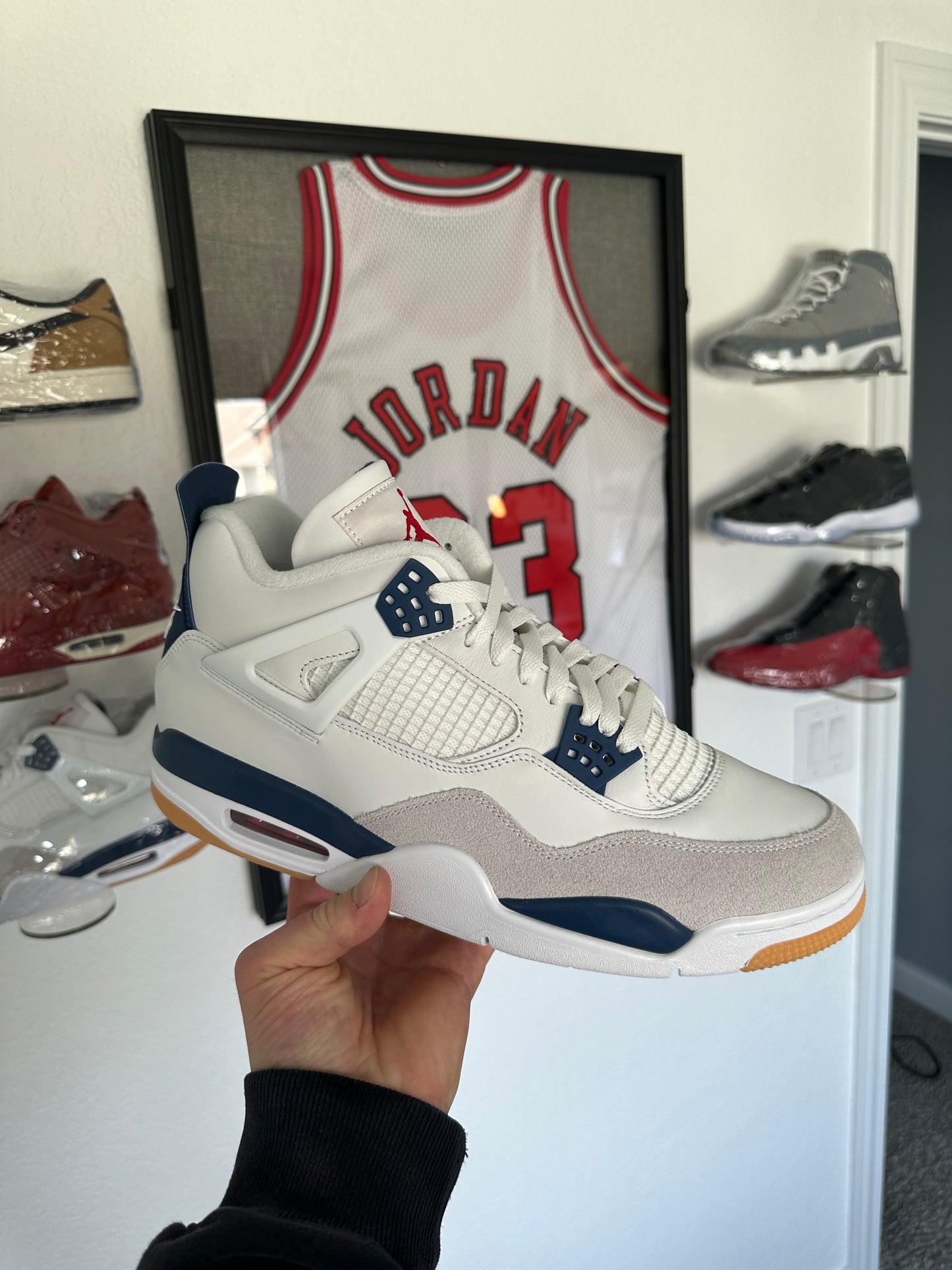 Air Jordan Retro 4 x Nike SB 'Navy'