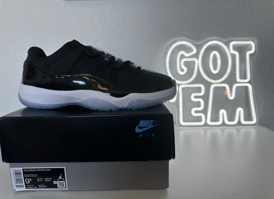 Air Jordan Retro 11 Low ‘Space Jam’